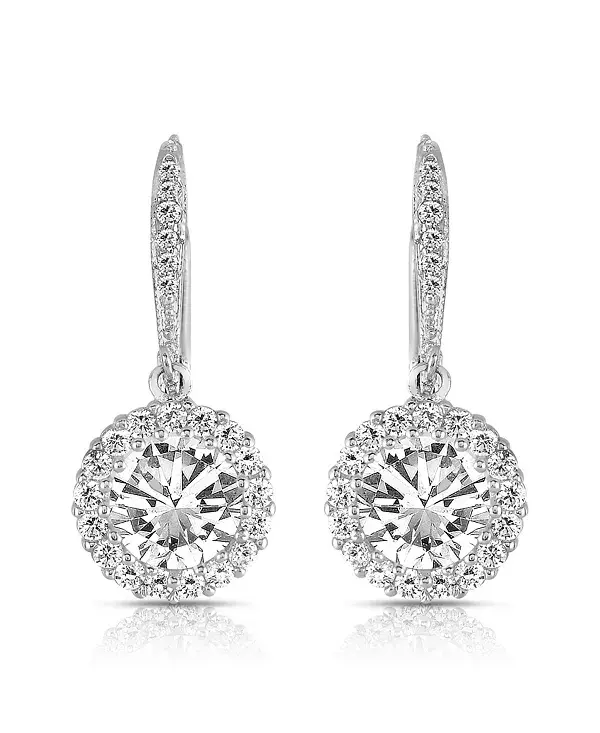 Женские серьги-подвески из стерлингового серебра с покрытием из белого золота, прозрачными круглыми кубическими циркониями и ореолом из солитера Genevive, white
Женские серьги-подвески из стерлингового серебра с покрытием из белого золота, прозрачными круглыми кубическими циркониями и ореолом из солитера Genevive, white