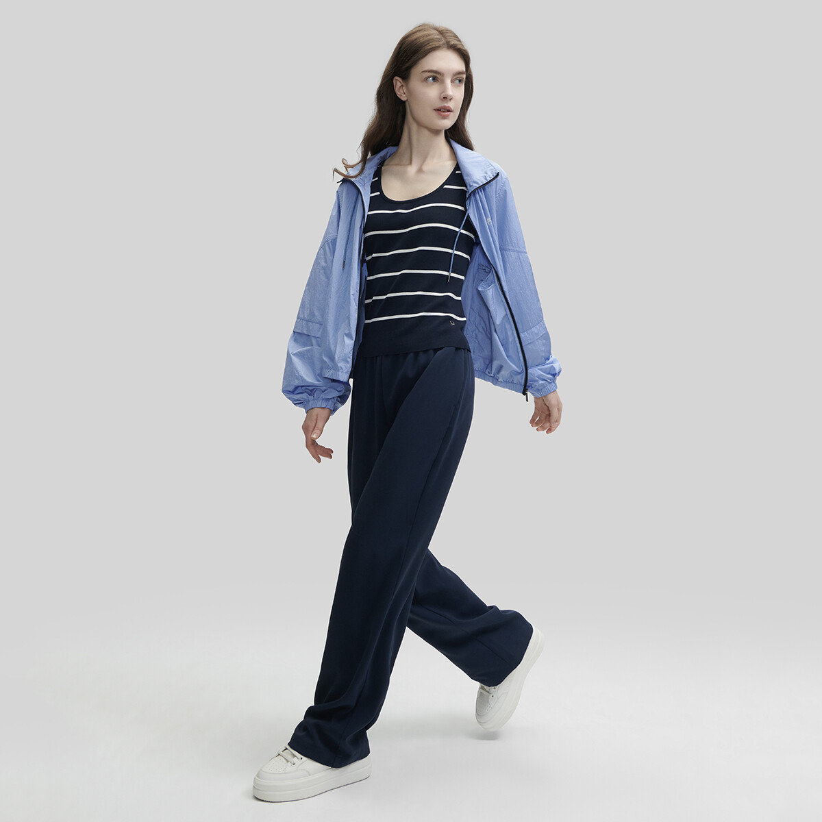 Жилет женский малиновый Fila
Жилет женский малиновый Fila