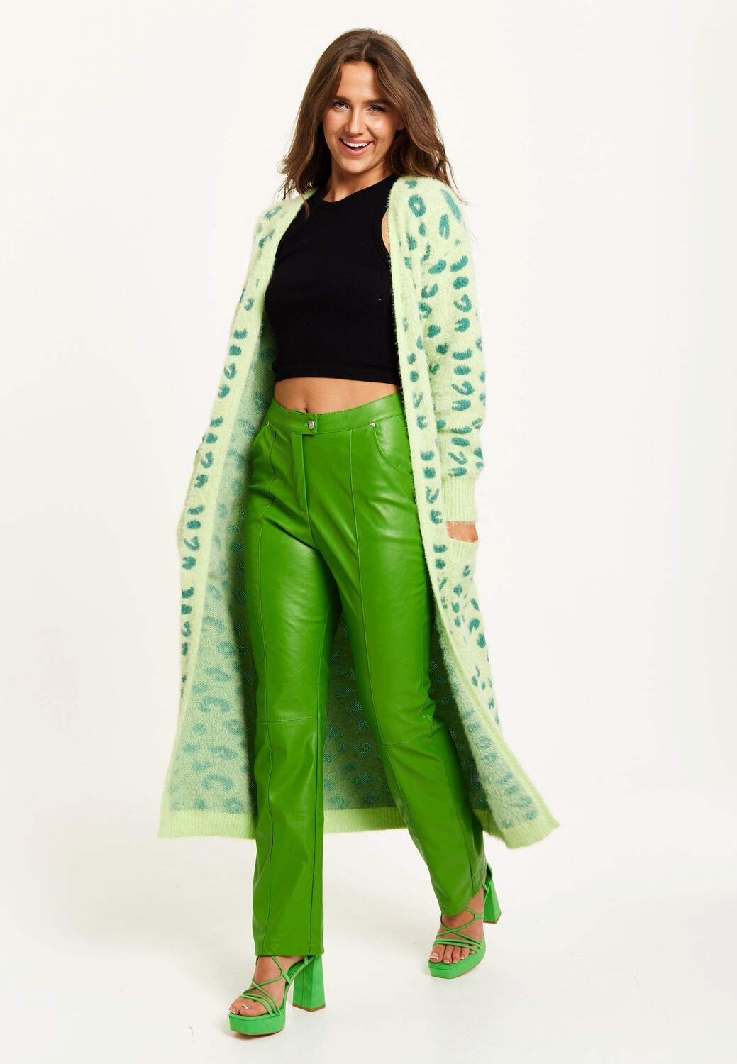 Пышный удлиненный кардиган зеленого цвета со звериным принтом Liquorish, зеленый
Пышный удлиненный кардиган зеленого цвета со звериным принтом Liquorish, зеленый