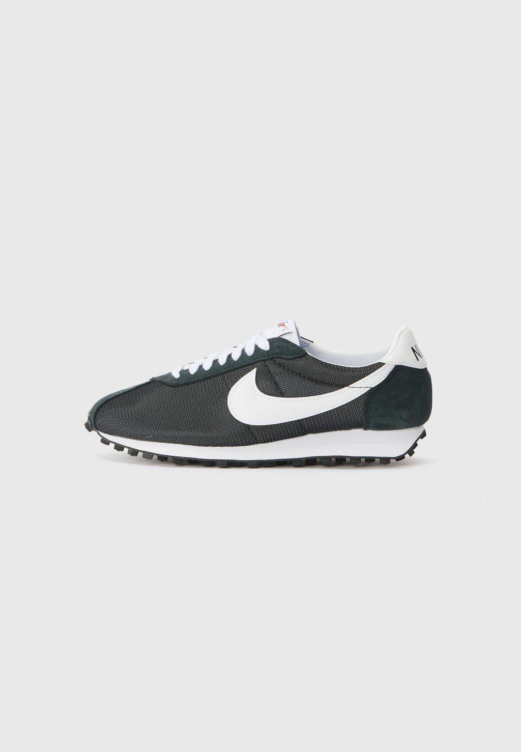 Кроссовки LD-1000 Nike Sportswear, черный
Кроссовки LD-1000 Nike Sportswear, черный
