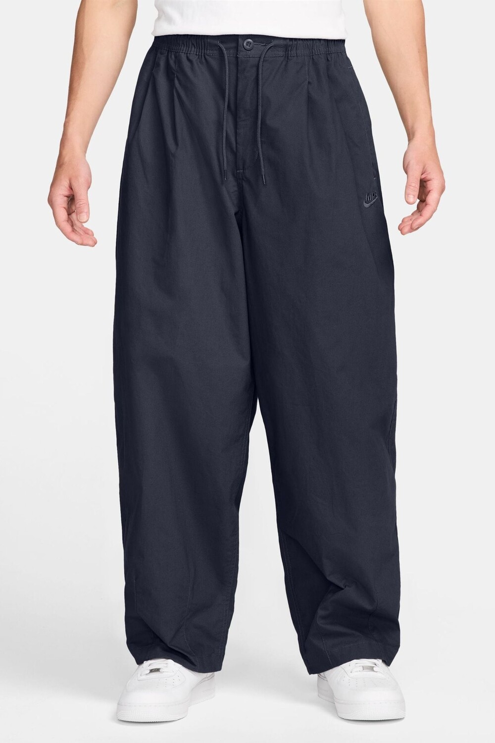 Клубные брюки баллоны Nike, черный
Клубные брюки баллоны Nike, черный