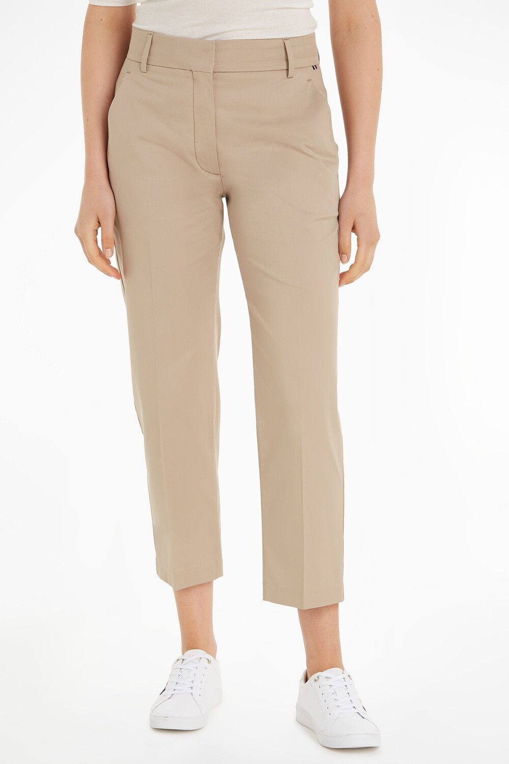 Кремовые брюки-чиносы приталенного кроя с прямыми штанинами Tommy Hilfiger, бежевый
Кремовые брюки-чиносы приталенного кроя с прямыми штанинами Tommy Hilfiger, бежевый