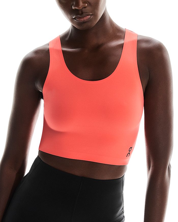 Студийный кроп-топ с открытой спиной On, оранжевый
Студийный кроп-топ с открытой спиной On, оранжевый
