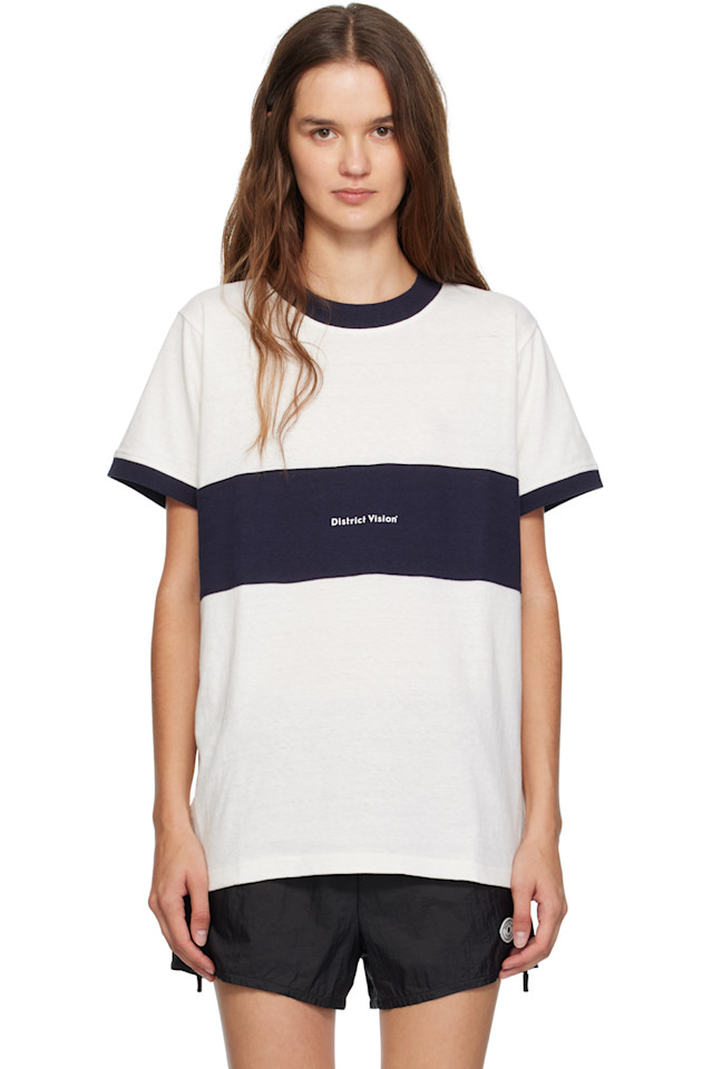 District Vision Футболка Off-White с контрастной отделкой
District Vision Футболка Off-White с контрастной отделкой