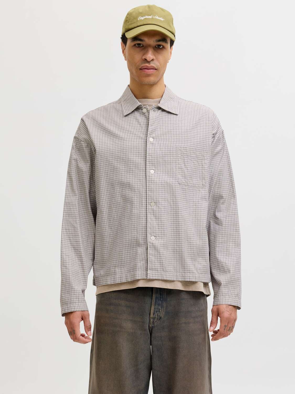 JACK & JONES Рубашка на пуговицах комфортного кроя 'JORAustin' в белом цвете
JACK & JONES Рубашка на пуговицах комфортного кроя 'JORAustin' в белом цвете