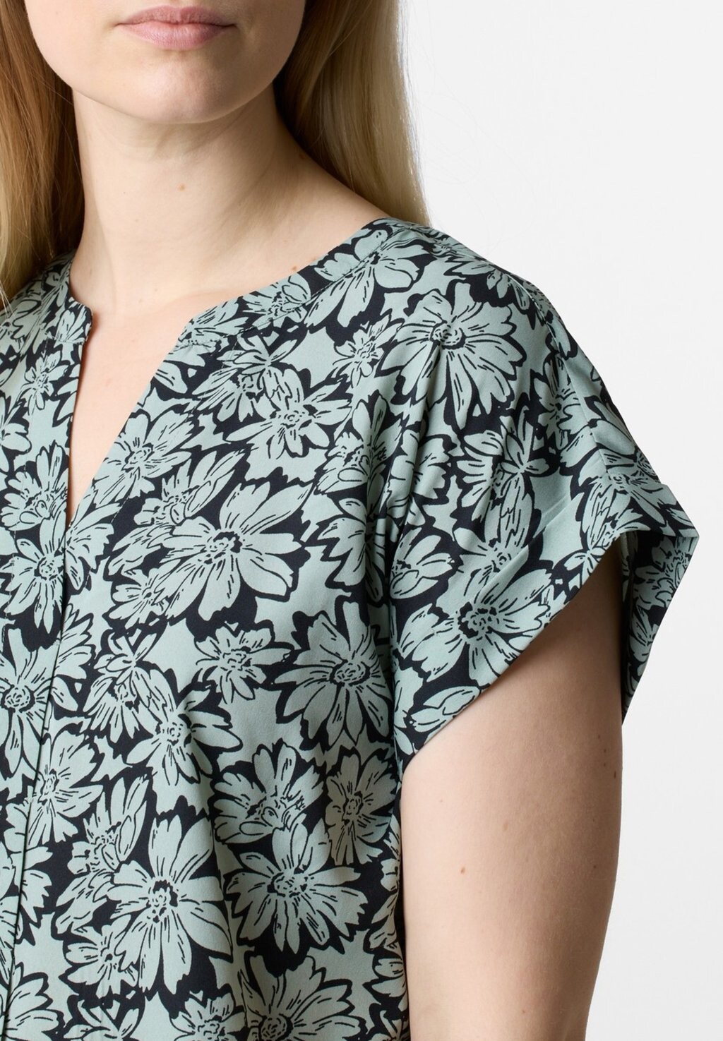 Блуза SANKT CLAUD Seaside, зеленый
Блуза SANKT CLAUD Seaside, зеленый