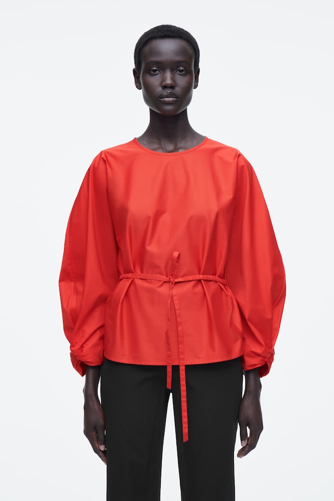 Блузка с баской и завязками Cos, красный 
Блузка с баской и завязками Cos, красный