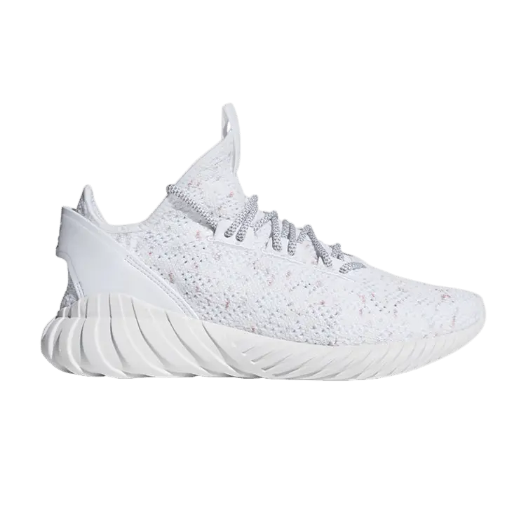 Кроссовки Tubular Doom Sock Primeknit 'White', белый 
Кроссовки Tubular Doom Sock Primeknit 'White', белый