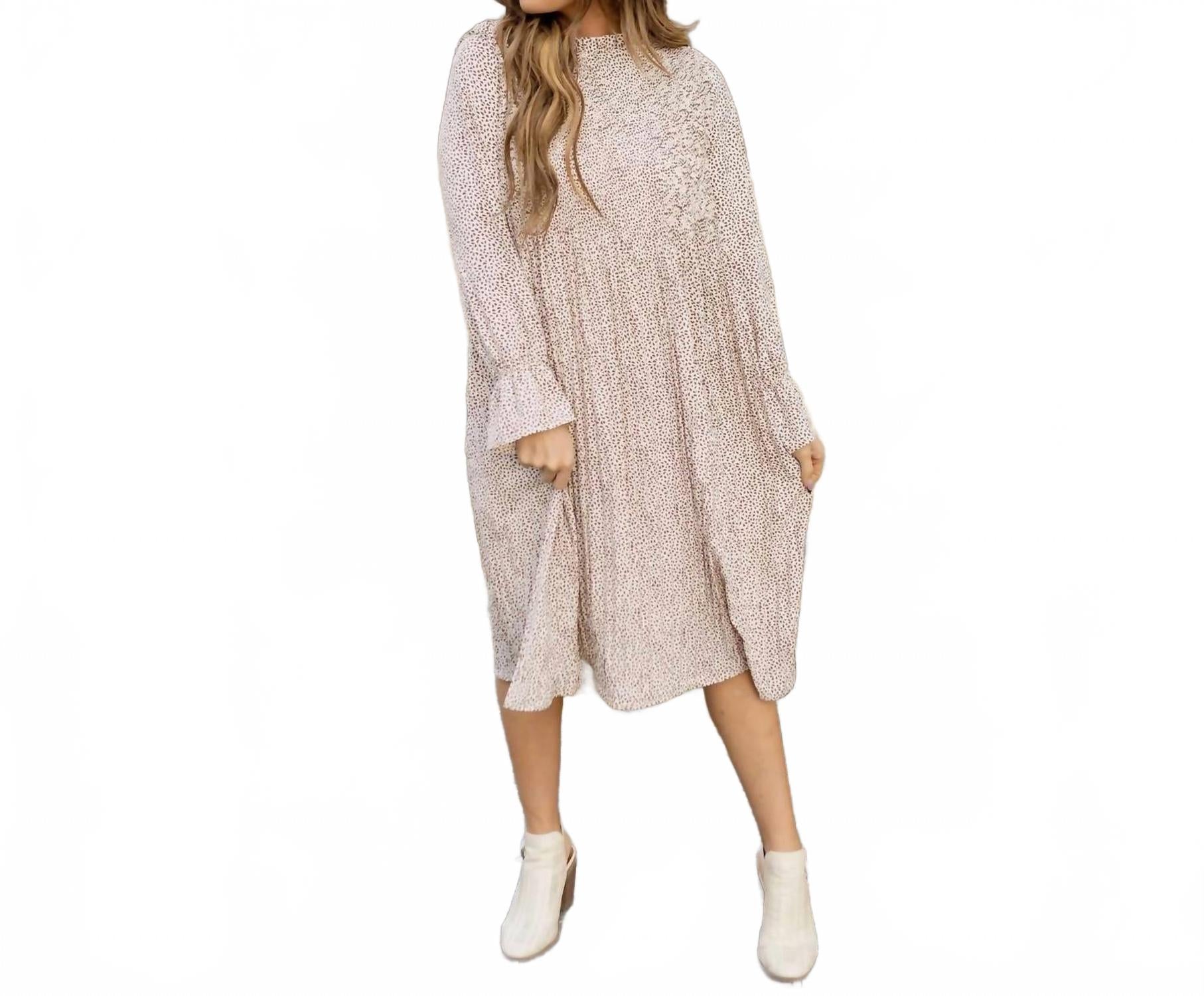 Платье Remi кремового цвета Indie & Co
Платье Remi кремового цвета Indie & Co