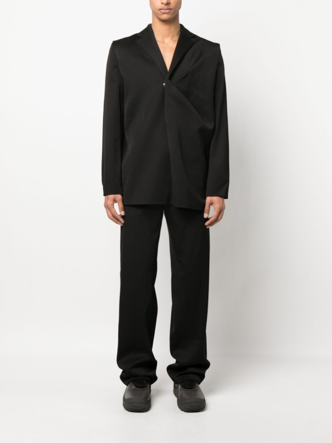 Bianca Saunders однобортный пиджак со сборками, черный
Bianca Saunders однобортный пиджак со сборками, черный