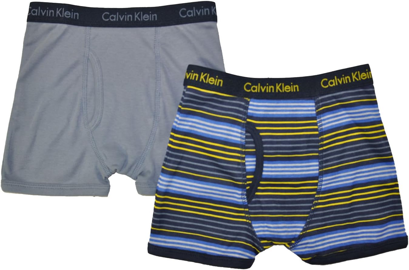Комплект из двух трусов-боксеров Calvin Klein для мальчиков, Blue/Yellow Striped
Комплект из двух трусов-боксеров Calvin Klein для мальчиков, Blue/Yellow Striped