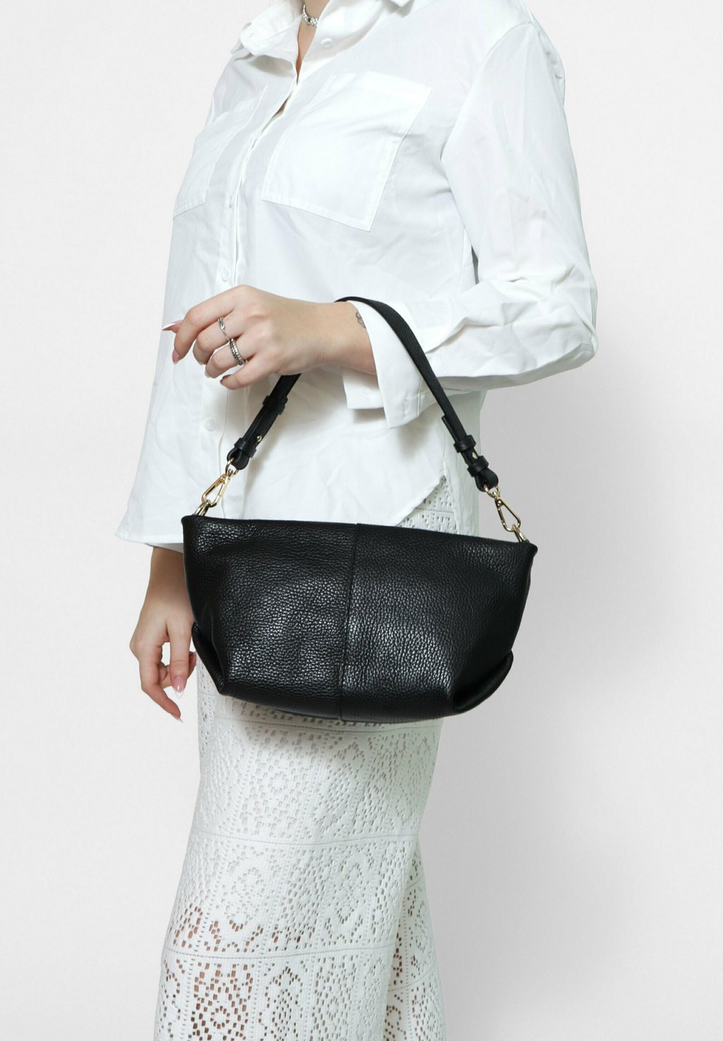 Сумка Roberta Rossi, кремовый
Сумка Roberta Rossi, кремовый