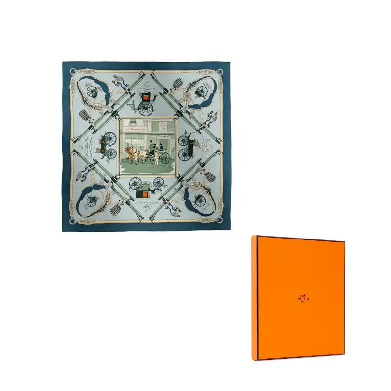 HERMES Шёлковый шарф из тутового шёлка унисекс небесно-голубого цвета, Sky Blue
HERMES Шёлковый шарф из тутового шёлка унисекс небесно-голубого цвета, Sky Blue