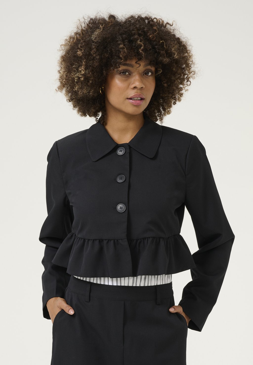 Блейзер Culture, черный
Блейзер Culture, черный