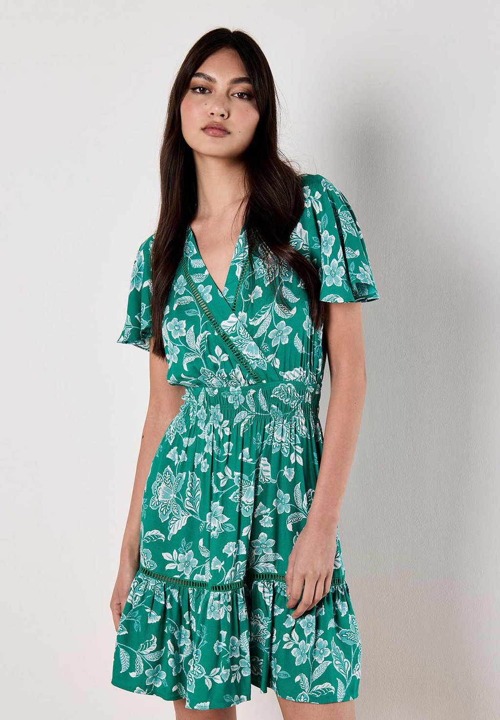 Повседневное платье Apricot, зеленый
Повседневное платье Apricot, зеленый