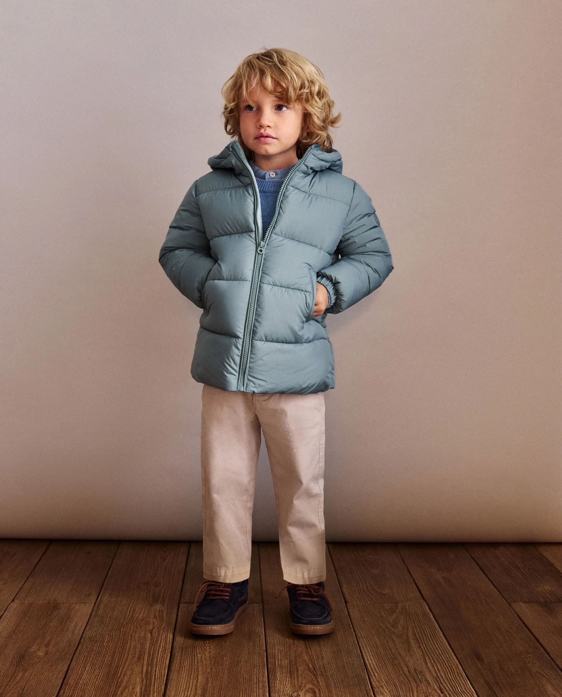 Пуховик с капюшоном и прямыми карманами для мальчика Coconut El Corte Inglés, нежно-голубой
Пуховик с капюшоном и прямыми карманами для мальчика Coconut El Corte Inglés, нежно-голубой