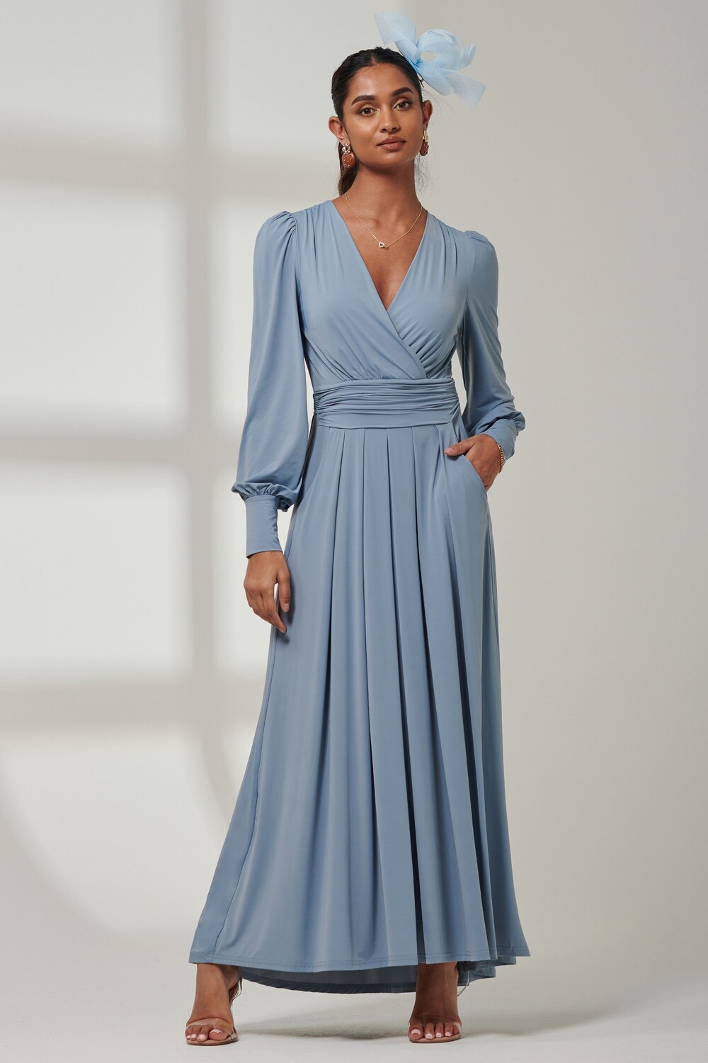 Платье макси Giulia с длинными рукавами Jolie Moi, синий
Платье макси Giulia с длинными рукавами Jolie Moi, синий