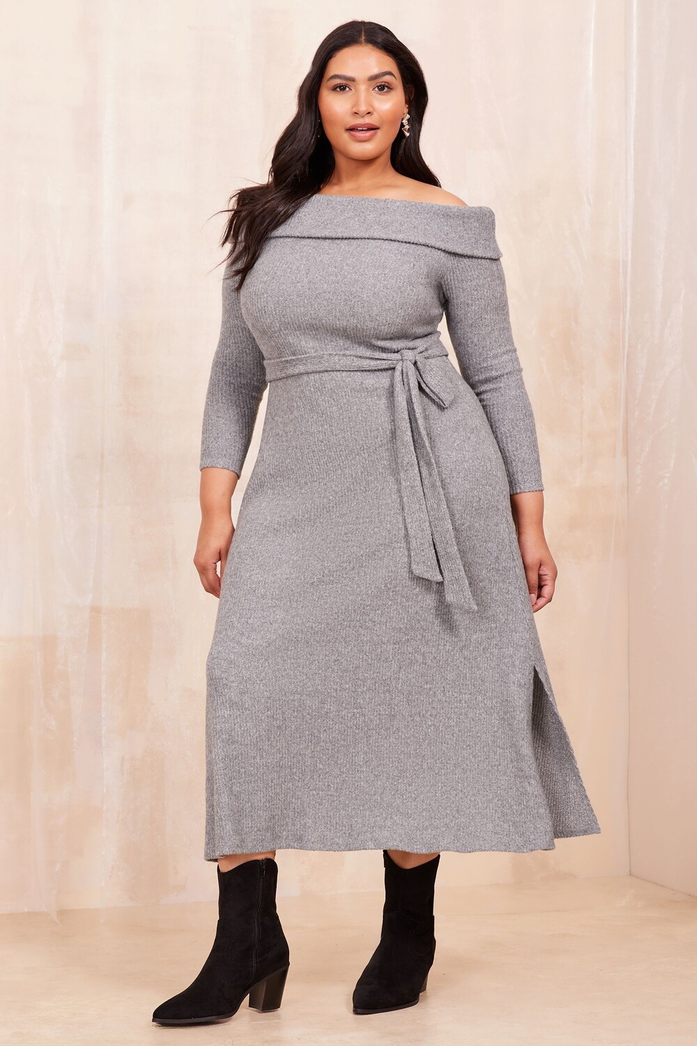 Изгибы, как эти, трикотажное платье миди с вырезом «бардо» Friends Like These, серый
Изгибы, как эти, трикотажное платье миди с вырезом «бардо» Friends Like These, серый