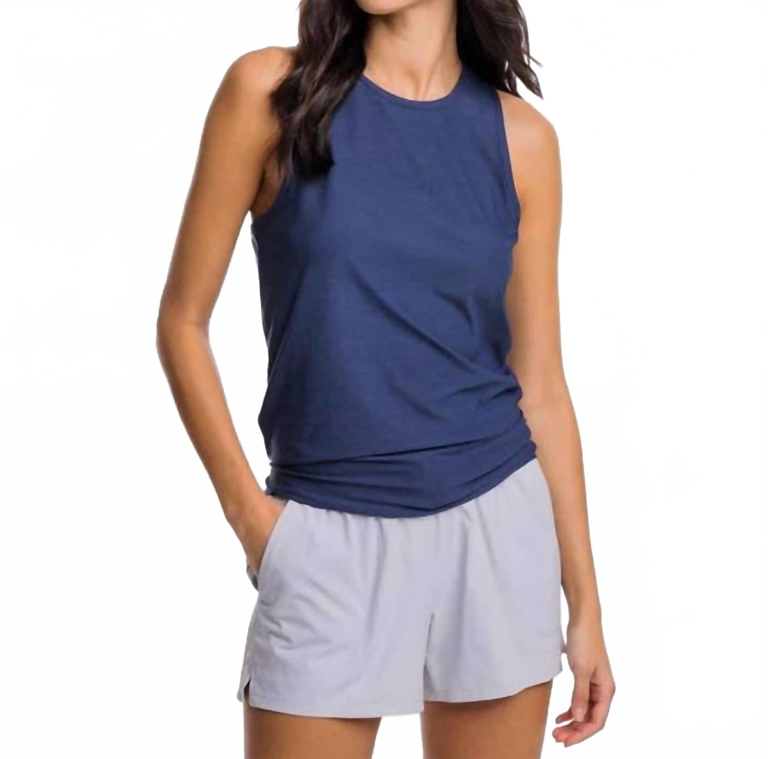 Кора Брр-Илиант майка с завязками в морском синем SOUTHERN TIDE
Кора Брр-Илиант майка с завязками в морском синем SOUTHERN TIDE