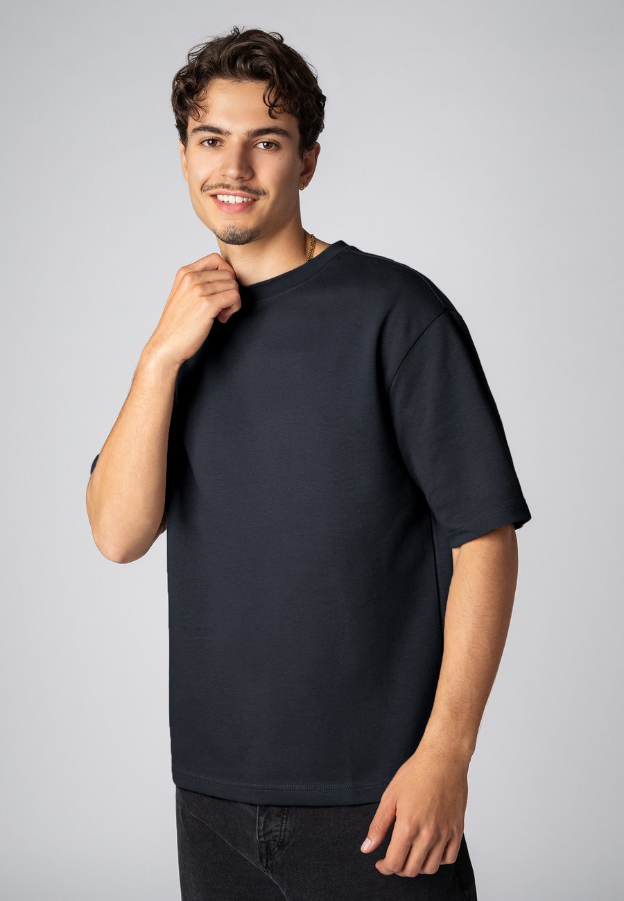 Футболка Sublevel Basic T-shirt, Dark-Blue/Dark Blue, Синий, Футболка Sublevel Basic T-shirt, Dark-Blue/Dark Blue
Футболка Sublevel Basic T-shirt, Dark-Blue/Dark Blue, Синий, Футболка Sublevel Basic T-shirt, Dark-Blue/Dark Blue