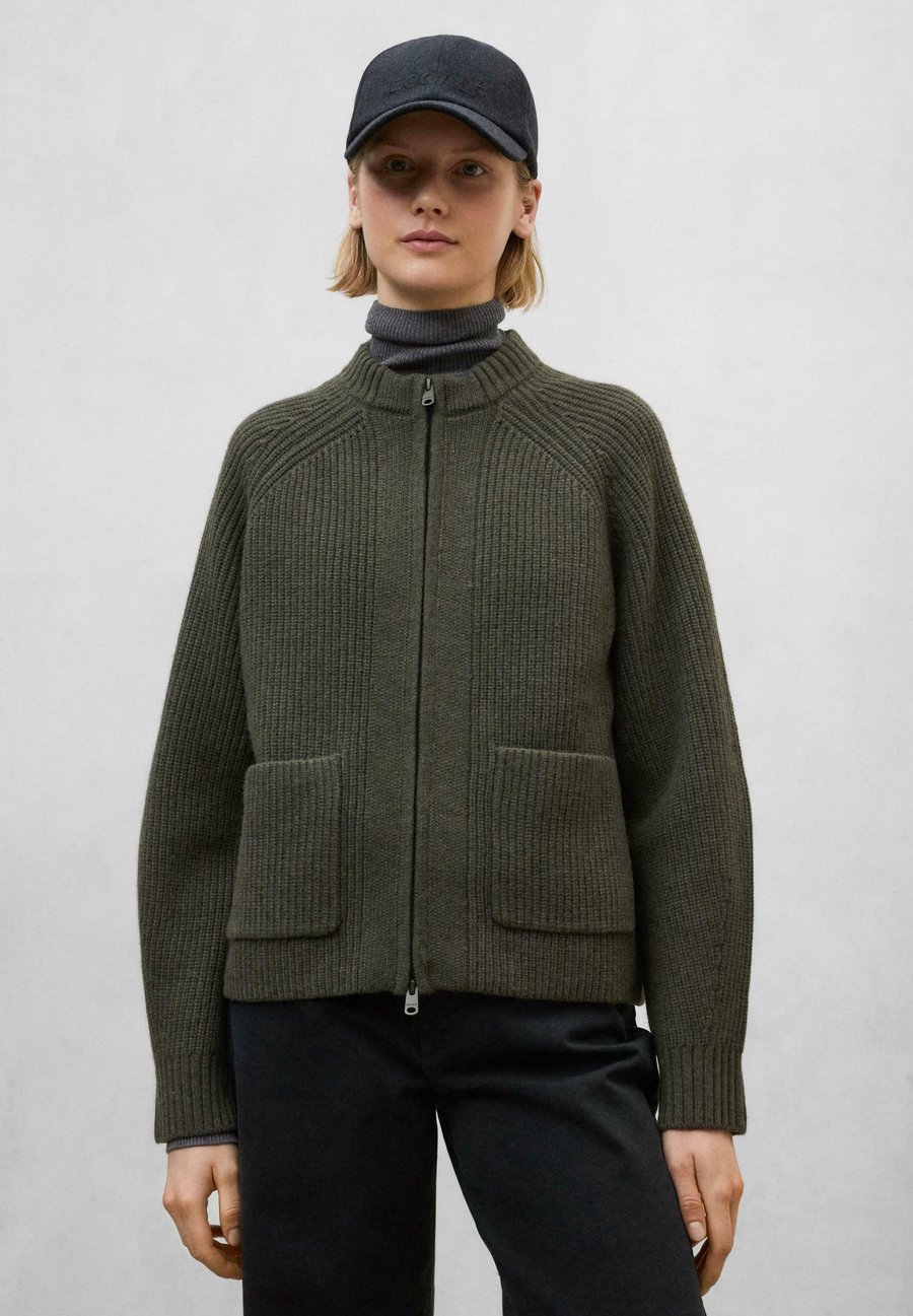 Кардиган Ecoalf LILIUM, Vintage Green/Green
Кардиган Ecoalf LILIUM, Vintage Green/Green