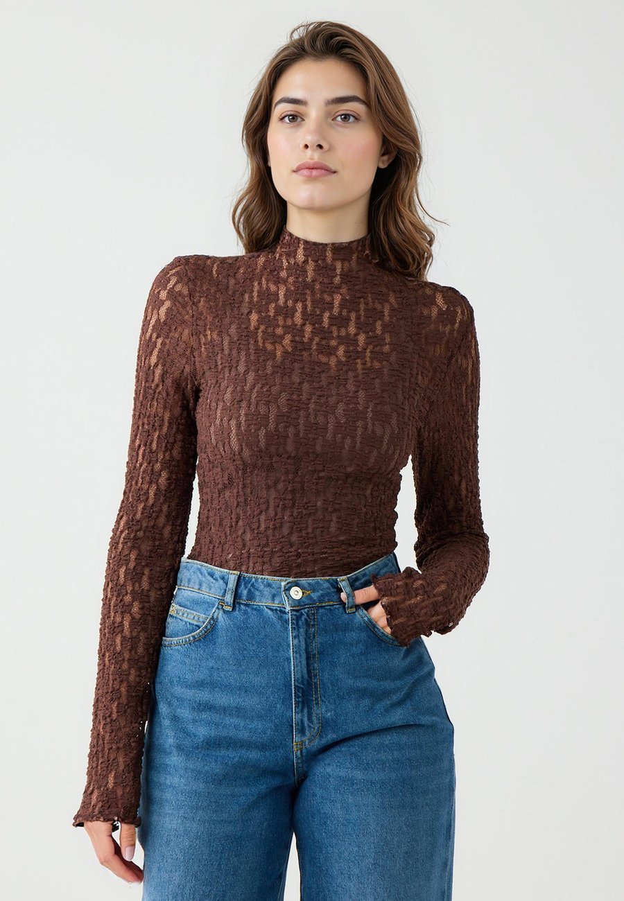 Блуза Jimmy Key Blouse, Bitter Brown/Dark Brown
Блуза Jimmy Key Blouse, Bitter Brown/Dark Brown