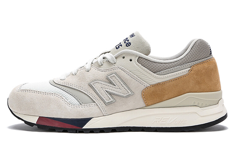 New Balance NB 997 Кроссовки Мужчины
New Balance NB 997 Кроссовки Мужчины