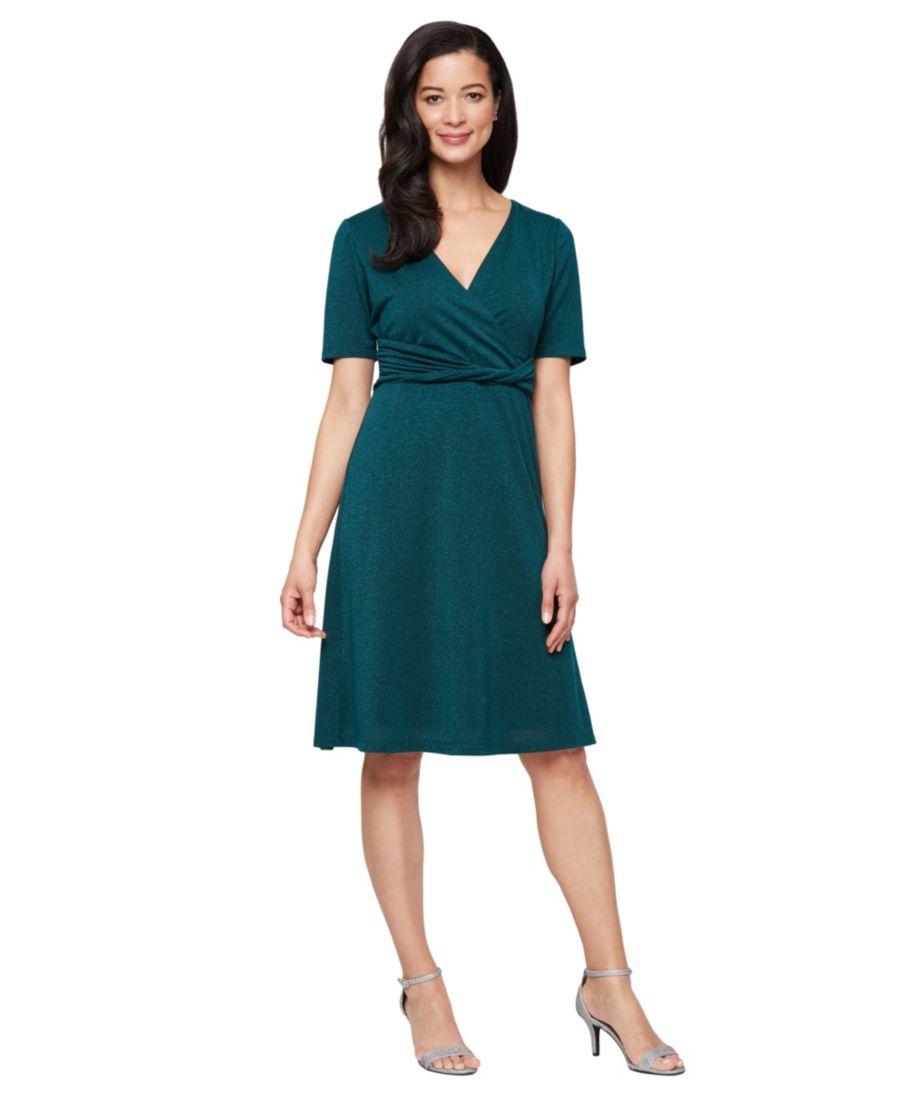 Женское оригинальное вязаное крючком платье миди SL Fashions, Spruce
Женское оригинальное вязаное крючком платье миди SL Fashions, Spruce