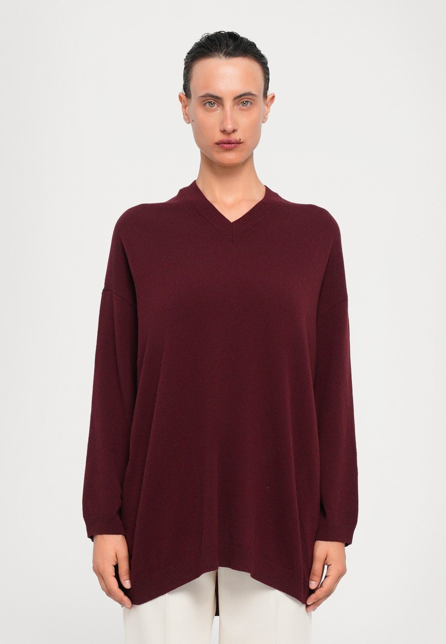 Джемпер BITE Studios NORTH V NECK , Burgundy/Bordeaux
Джемпер BITE Studios NORTH V NECK , Burgundy/Bordeaux