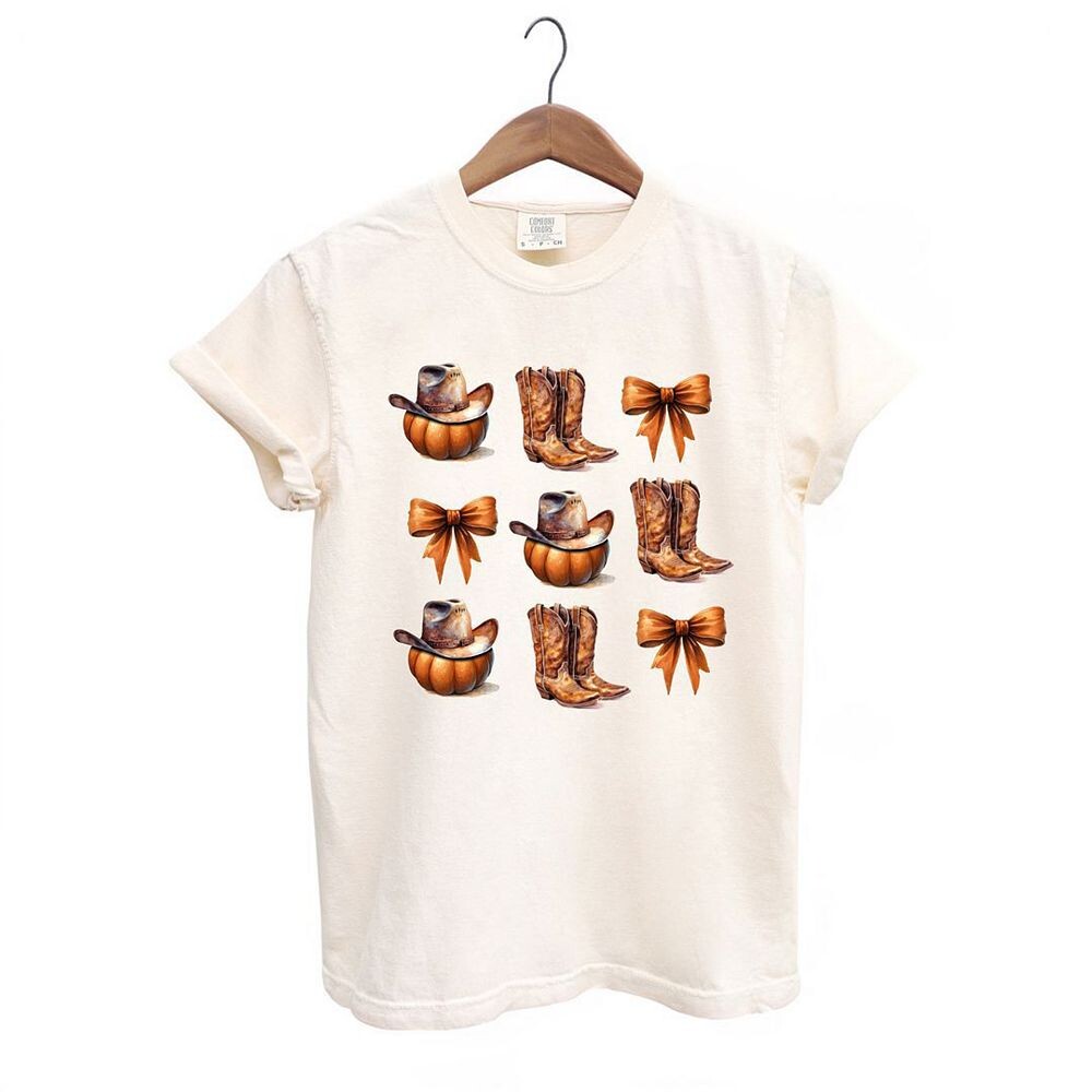 Кокетка, футболки с тыквой и ковбойскими сапогами, окрашенные в готовой одежде Simply Sage Market, цвет Ivory
Кокетка, футболки с тыквой и ковбойскими сапогами, окрашенные в готовой одежде Simply Sage Market, цвет Ivory