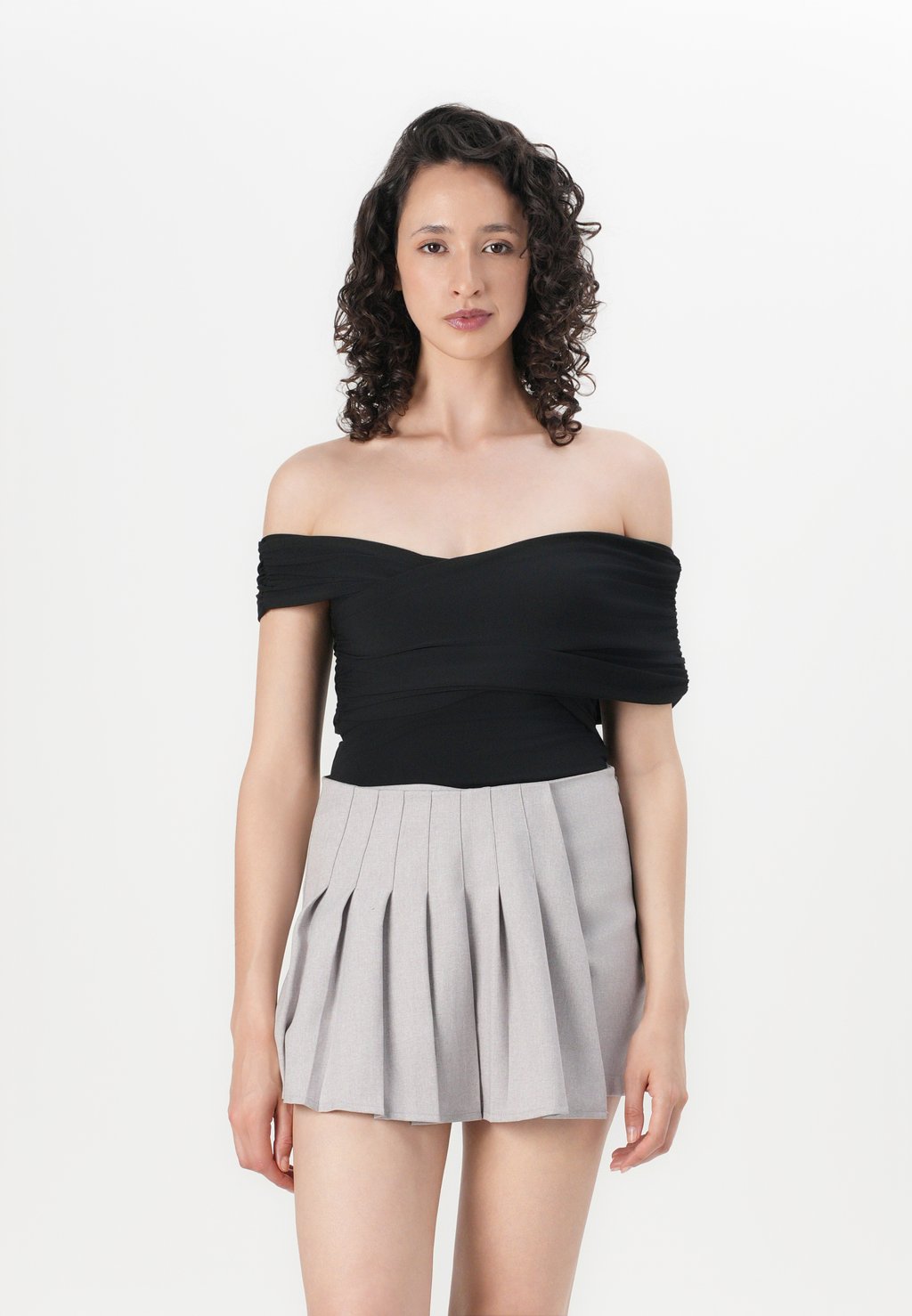 Топ Abercrombie & Fitch, черный
Топ Abercrombie & Fitch, черный