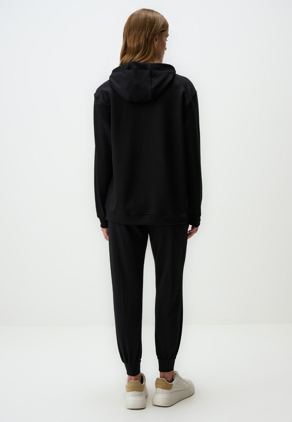 Толстовка с капюшоном Jimmy Key, черный
Толстовка с капюшоном Jimmy Key, черный