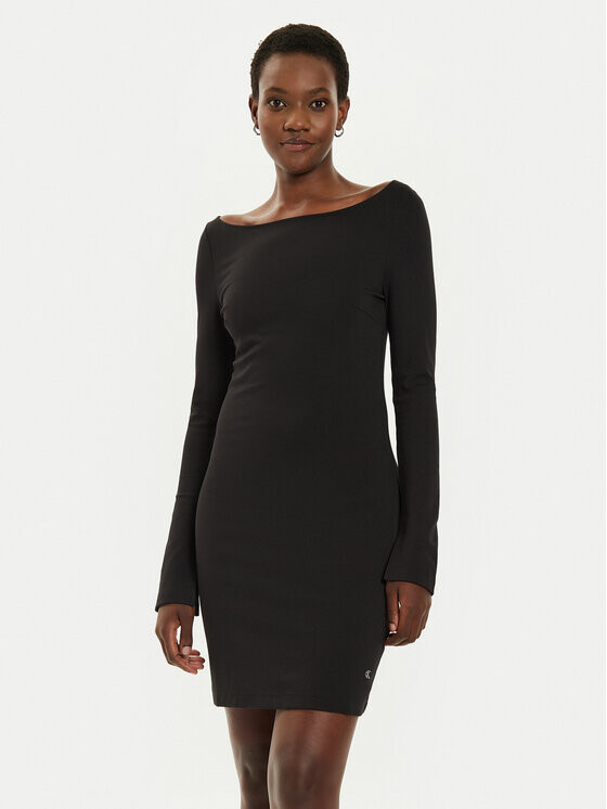 Платье на каждый день приталенного кроя Calvin Klein Jeans, черный
Платье на каждый день приталенного кроя Calvin Klein Jeans, черный