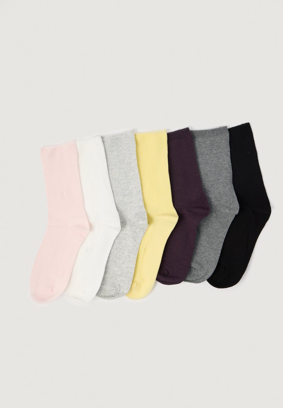 Носки Lindex SOCK 7 PACK MIXED COLOURS, Light Pink
Носки Lindex SOCK 7 PACK MIXED COLOURS, Light Pink