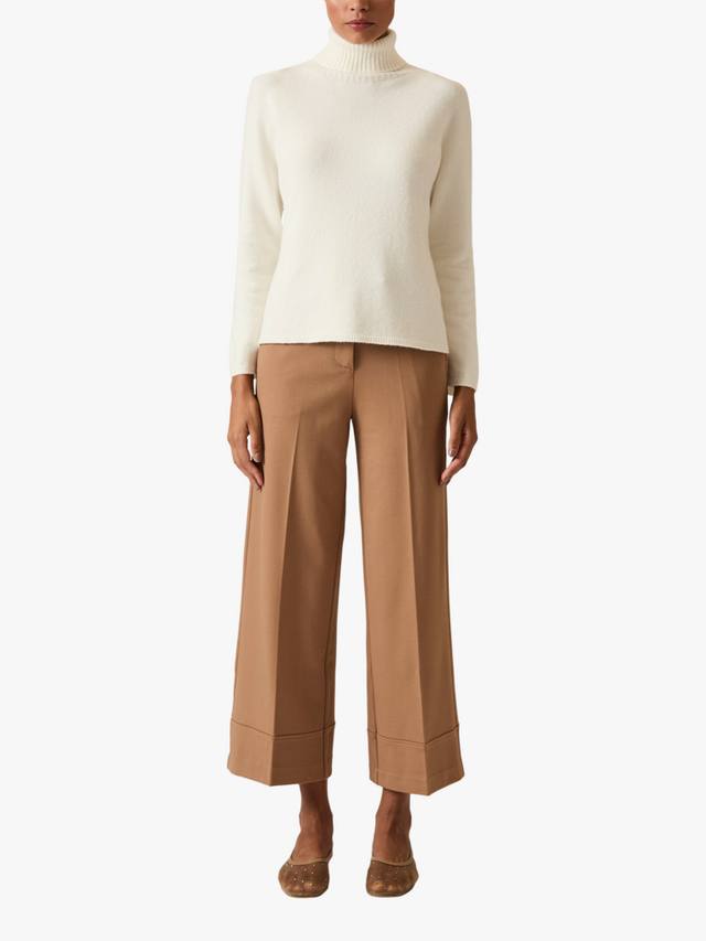 Мягкий вязаный джемпер с воротником-поло James Lakeland, White
Мягкий вязаный джемпер с воротником-поло James Lakeland, White