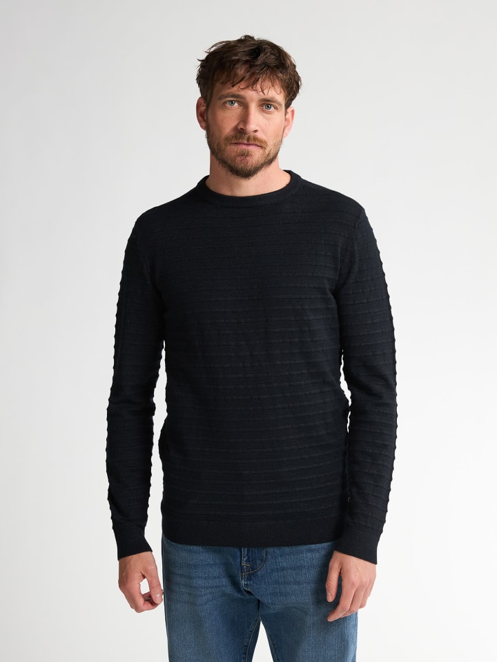 Текстурированный вязаный свитер Thornewood черного цвета Petrol Industries
Текстурированный вязаный свитер Thornewood черного цвета Petrol Industries