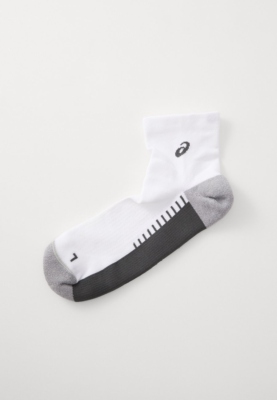 Носки ASICS PERFORMANCE RUN QUARTER UNISEX, Brilliant White/White
Носки ASICS PERFORMANCE RUN QUARTER UNISEX, Brilliant White/White