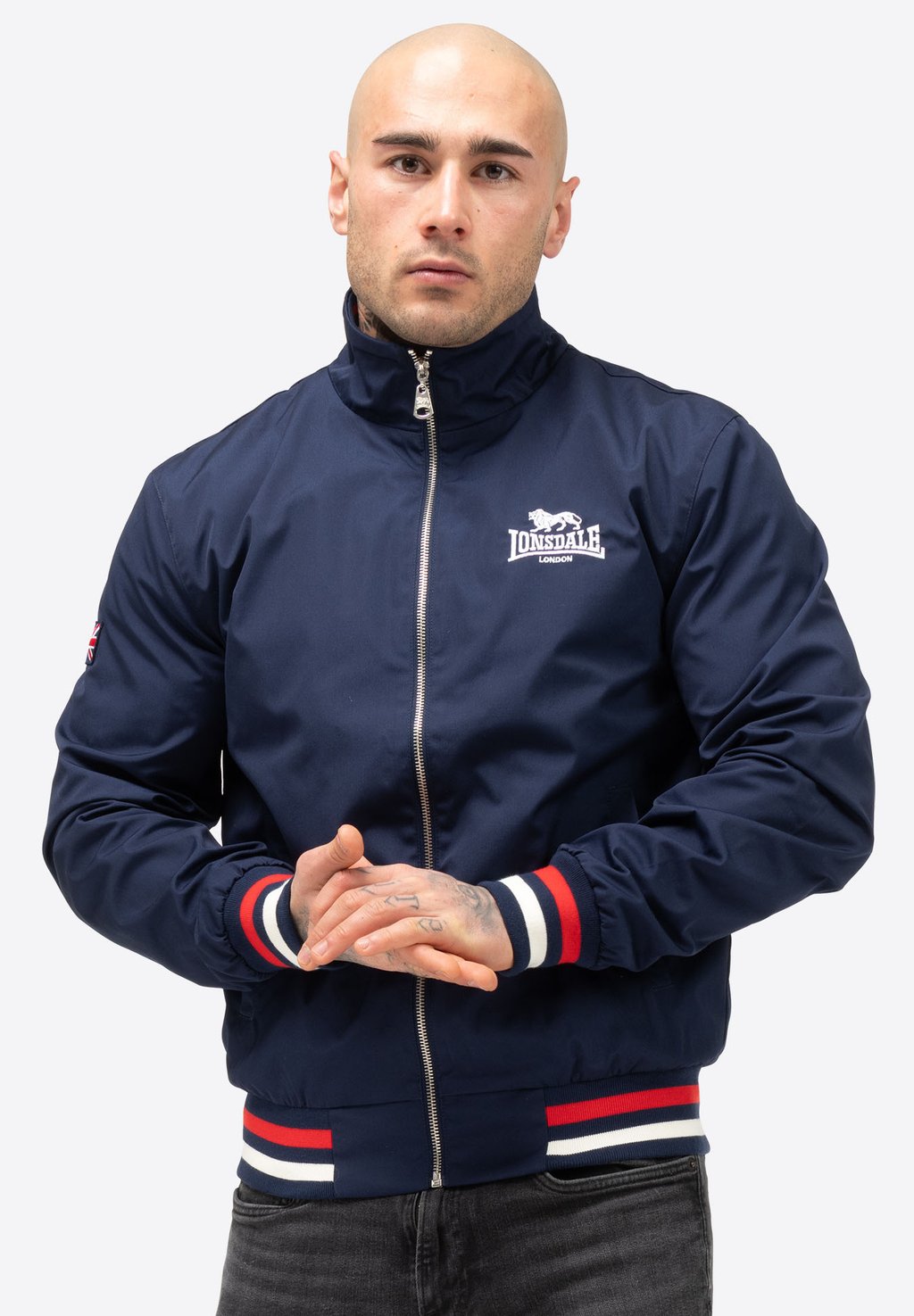 Легкая куртка SCHMALE PASSFORM NEWDIGATE Lonsdale, синий
Легкая куртка SCHMALE PASSFORM NEWDIGATE Lonsdale, синий