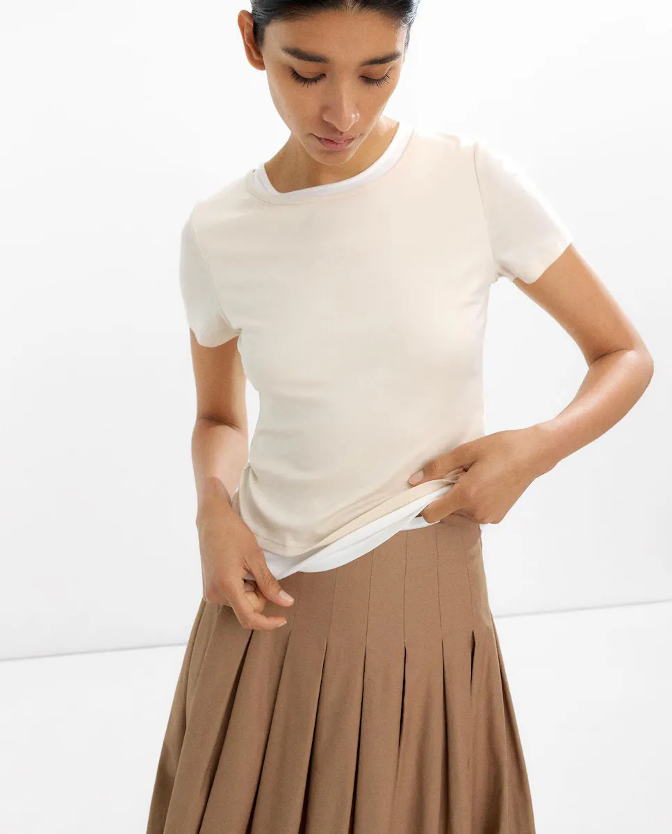 Женская футболка с коротким рукавом и эффектом двойного слоя Parfois, бежевый
Женская футболка с коротким рукавом и эффектом двойного слоя Parfois, бежевый