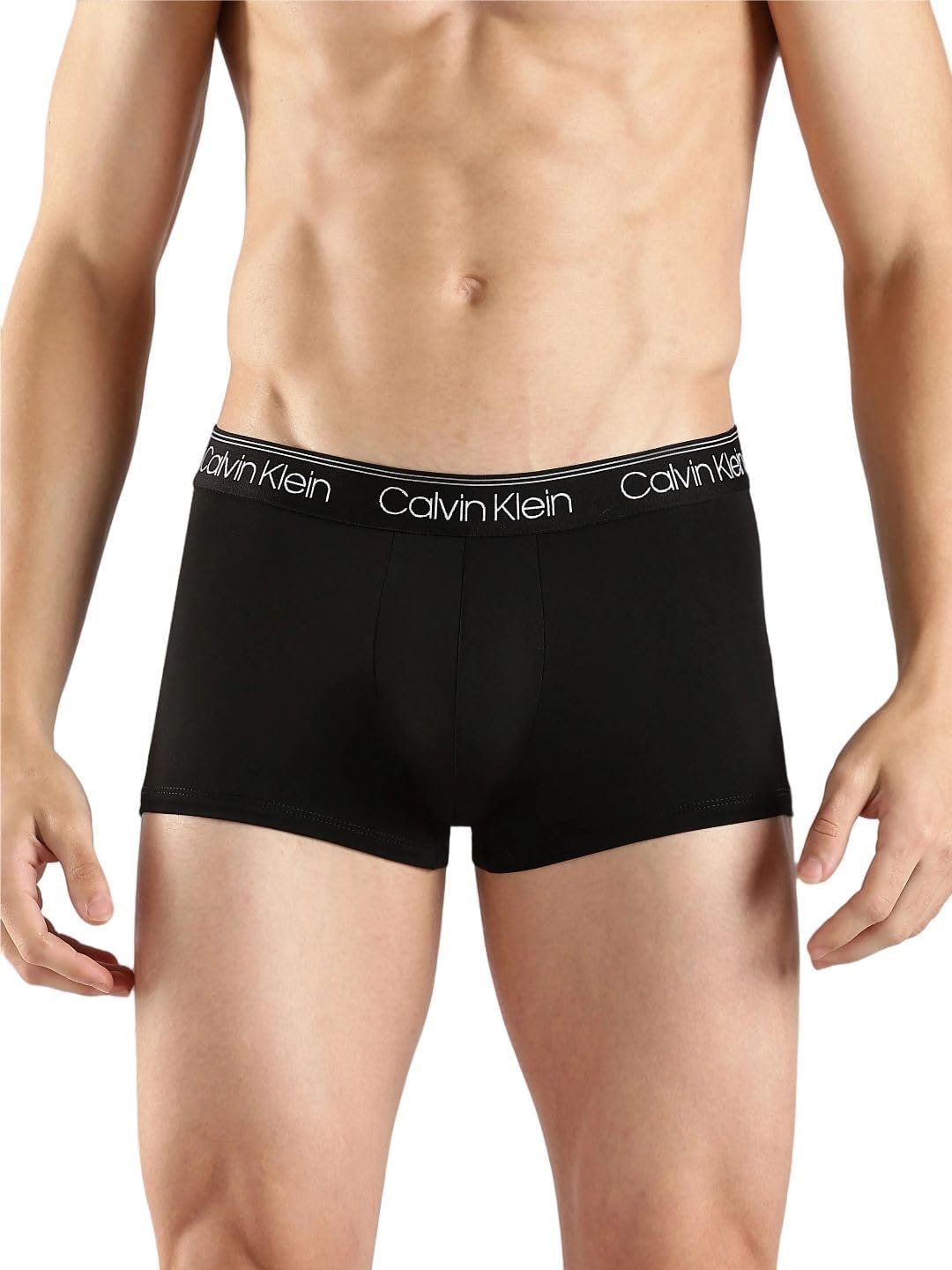 Комплект из 3 трусов-боксеров Calvin Klein Men's Underwear Micro Stretch, 3 Black
Комплект из 3 трусов-боксеров Calvin Klein Men's Underwear Micro Stretch, 3 Black