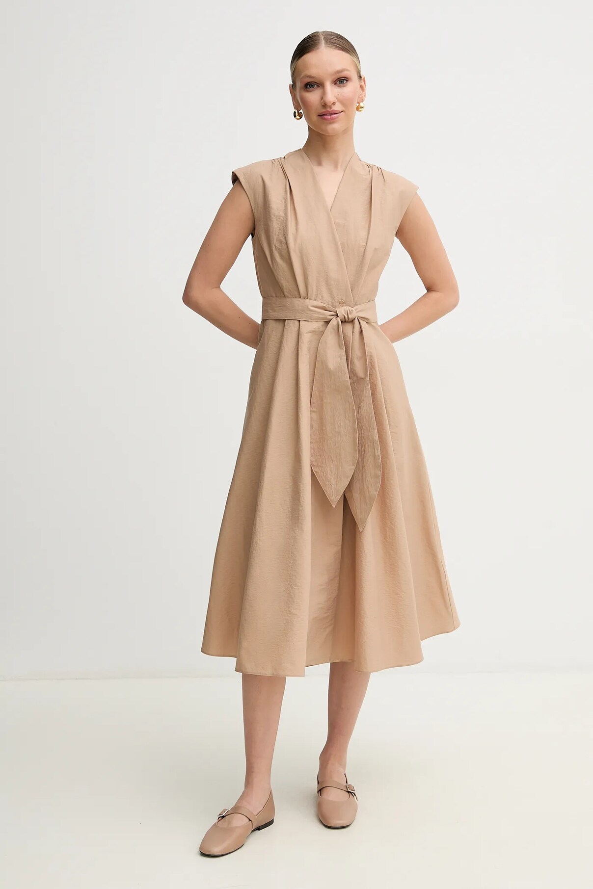 Платье OSSOLA Marella, бежевый
Платье OSSOLA Marella, бежевый