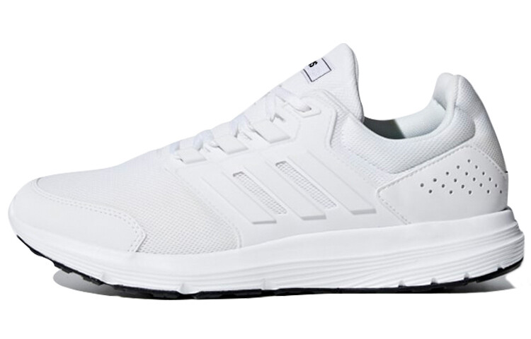 Кроссовки Galaxy 4 мужские низкие белые Adidas
Кроссовки Galaxy 4 мужские низкие белые Adidas