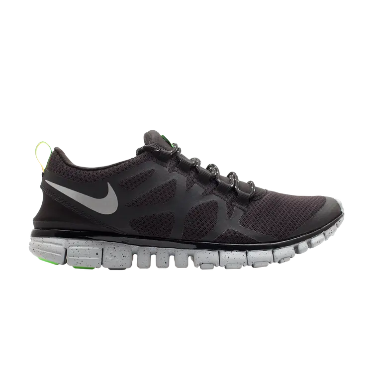 Кроссовки Nike Free 3.0 V3 Qs 'Fuel', черный
Кроссовки Nike Free 3.0 V3 Qs 'Fuel', черный