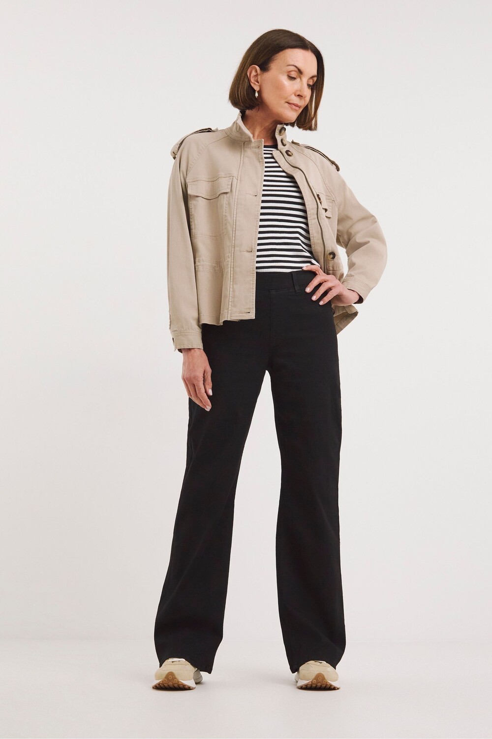 Широкие джеггинсы Jd Williams, черный 
Широкие джеггинсы Jd Williams, черный