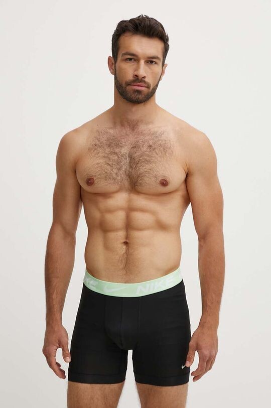 Комплект из трех боксеров Nike, черный
Комплект из трех боксеров Nike, черный