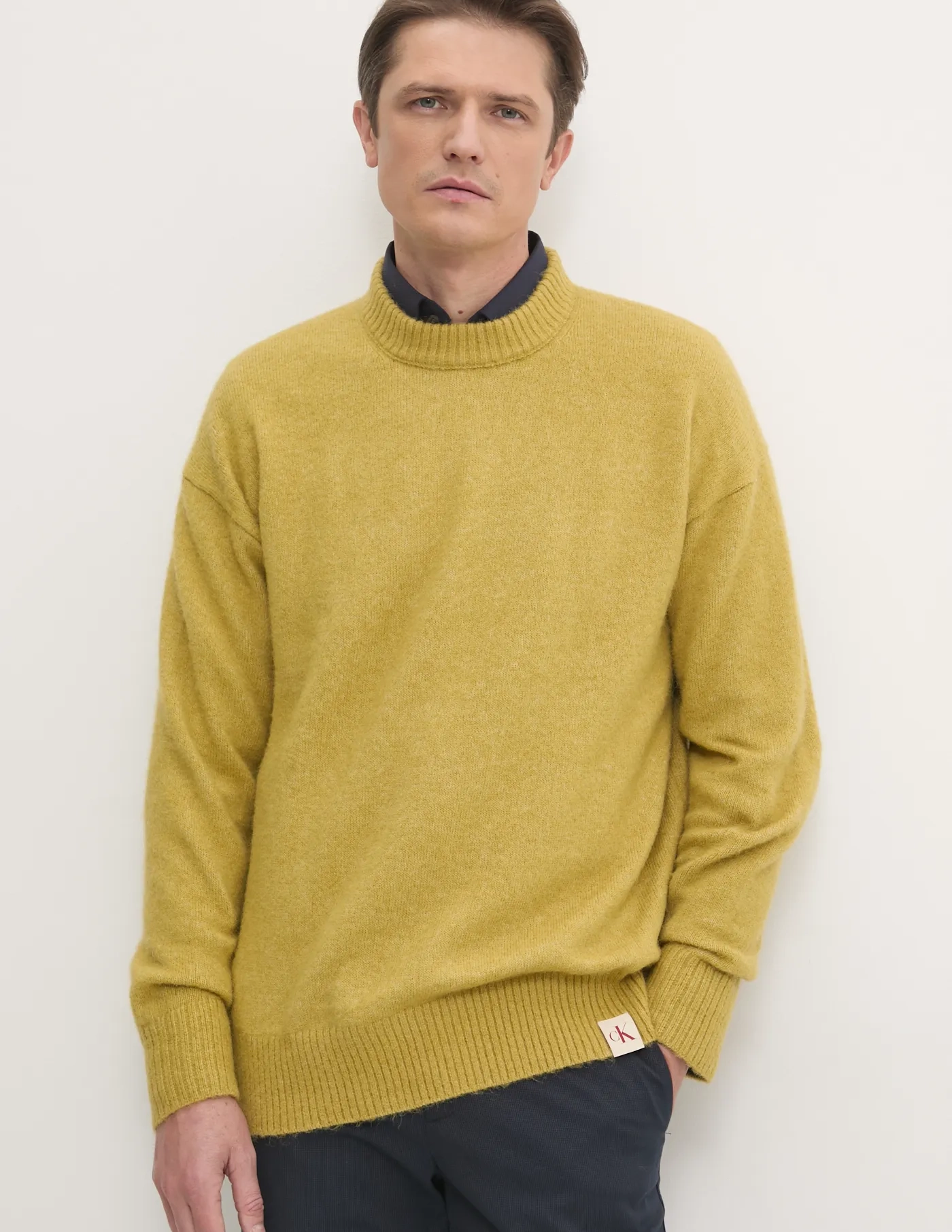 Свитер из смесовой шерсти Calvin Klein Jeans, зеленый
Свитер из смесовой шерсти Calvin Klein Jeans, зеленый