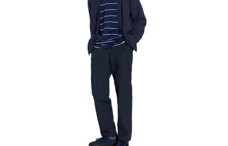 Повседневные брюки унисекс темно-синие Uniqlo, темно-синий
Повседневные брюки унисекс темно-синие Uniqlo, темно-синий