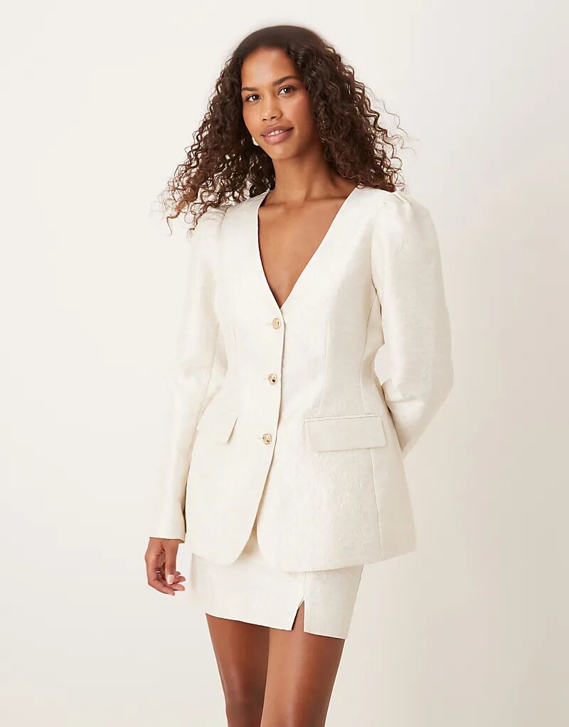 Топ ASOS DESIGN с жаккардовыми рукавами-фонариками, кремовый цвет
Топ ASOS DESIGN с жаккардовыми рукавами-фонариками, кремовый цвет