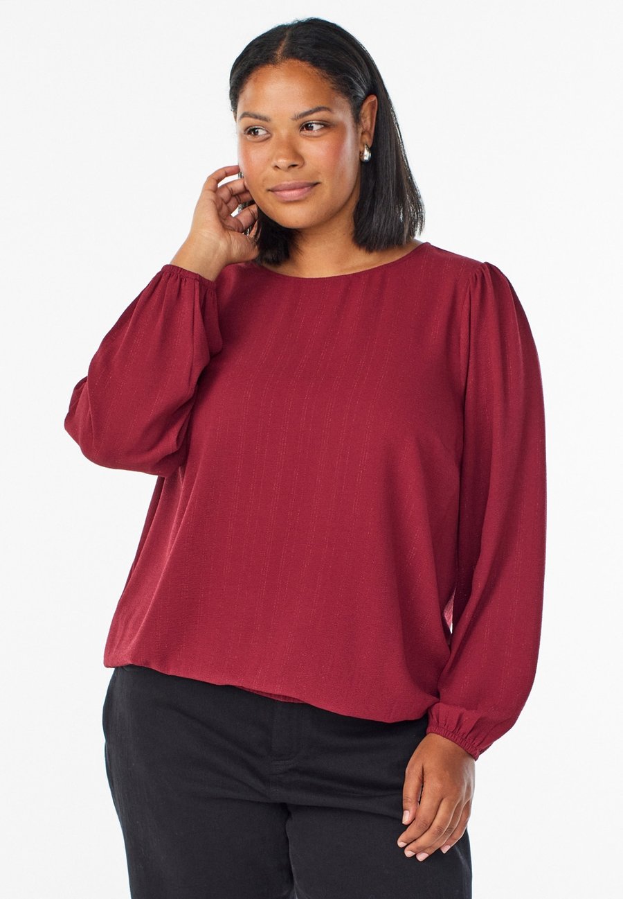 Блуза Zizzi Blouse, Cabernet W Gold/Red
Блуза Zizzi Blouse, Cabernet W Gold/Red