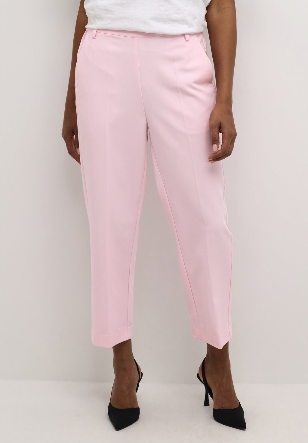 Брюки Sakura Cropped Kaffe, розовый туман
Брюки Sakura Cropped Kaffe, розовый туман